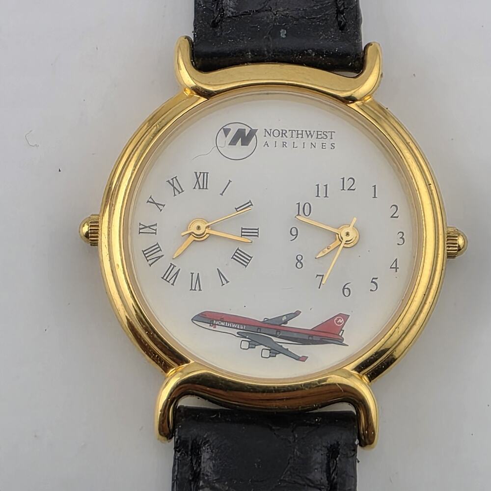 Vintage Northwest Airlines Dual Time Zone Watch Working Gold Tone Black Strap